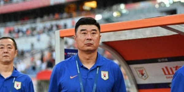 媒体人：泰山代理主帅韩鹏不出意外近期将离队，专注全运会