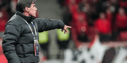 开云体育入口网址-一场3-0，让蓉城争冠对手诞生：狂轰19球+8轮不败，冲击亚冠资格