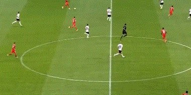 【德甲】马内破门+中楣 穆西亚拉2球+中柱 拜仁6比1