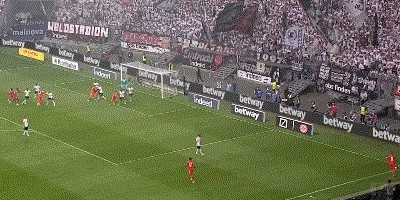 【德甲】马内破门+中楣 穆西亚拉2球+中柱 拜仁6比1