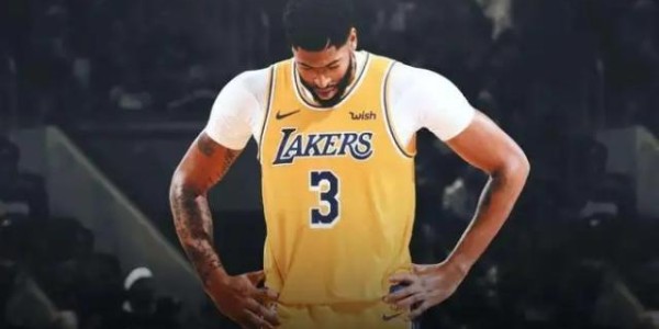 开云体育入口网址-牵一发而动全身！詹姆斯若不续约浓眉哥或被交易