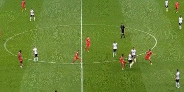 【德甲】马内破门+中楣 穆西亚拉2球+中柱 拜仁6比1