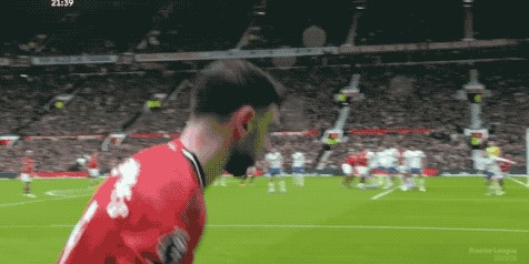 开云体育最新网址-6分之争！7.5亿豪门3-1笑傲欧冠资格卡位战 9轮7胜稳居前四|曼联|B费|维拉|库尼亚|萨迪奥-迪亚洛_新浪体育_新浪新闻