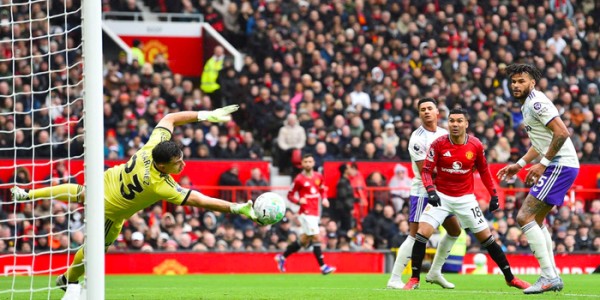 开云体育最新网址-6分之争！7.5亿豪门3-1笑傲欧冠资格卡位战 9轮7胜稳居前四|曼联|B费|维拉|库尼亚|萨迪奥-迪亚洛_新浪体育_新浪新闻