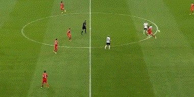 【德甲】马内破门+中楣 穆西亚拉2球+中柱 拜仁6比1